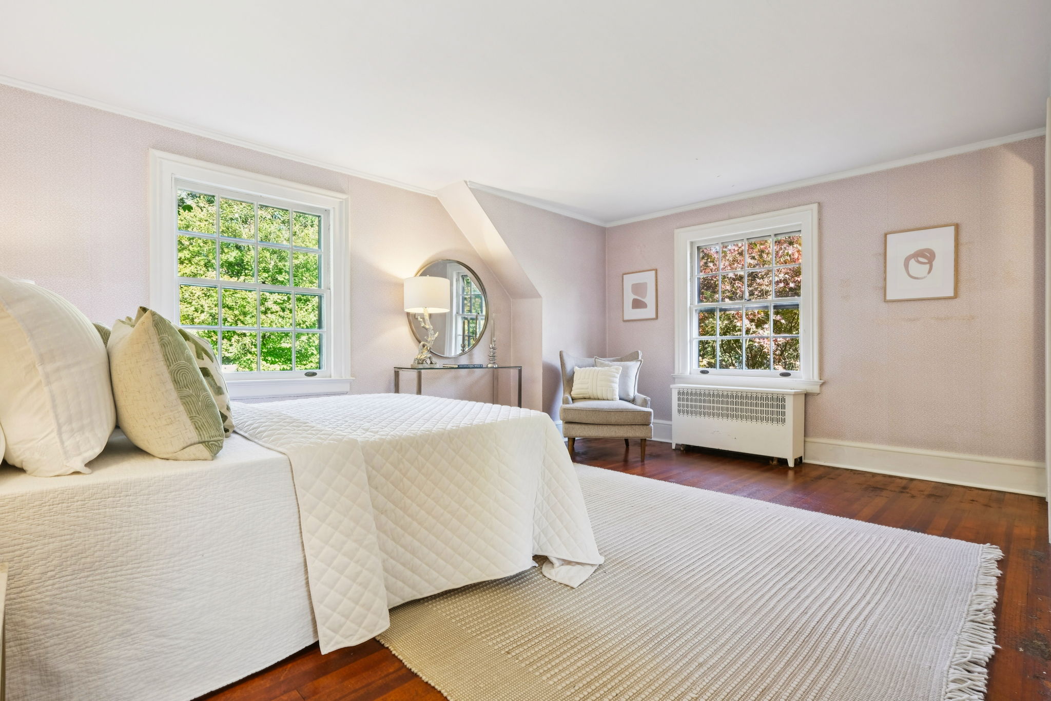 102 Bellevue Avenue 